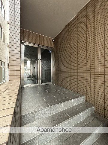 グロワール中広の玄関写真