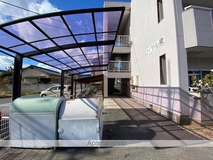 ロイヤル泉[2LDK/55.39m2]の共用部4