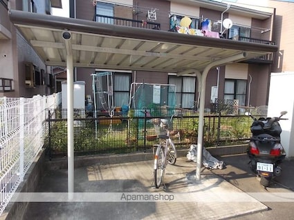 ロイヤルハイム[1LDK/56.51m2]の共用部2