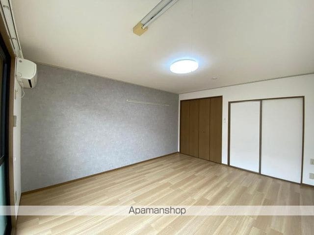 クレスト木太の内装写真