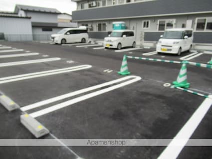 岩手県盛岡市仙北２丁目[1R/37.01m2]の駐車場