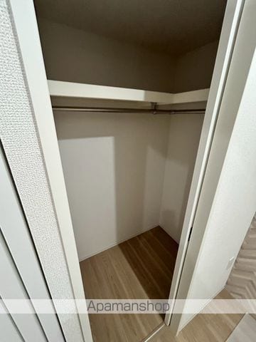 セレニテ谷町四丁目アリエの内装写真