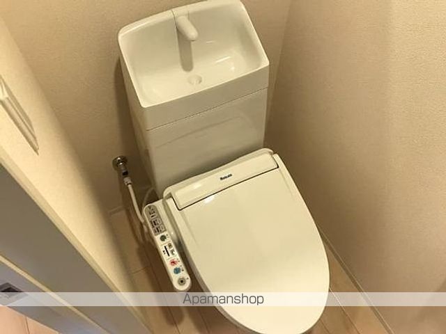 ディコトーネIIIの内装写真