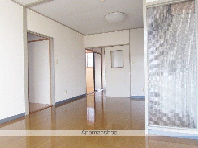 小根山団地の内装写真