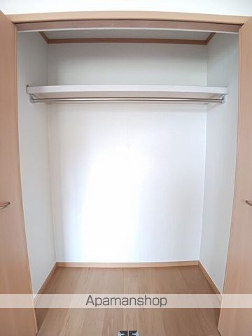ミストラルBの内装写真