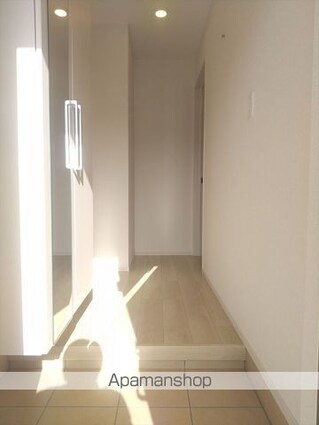 和歌山県和歌山市西浜[1LDK/50.01m2]の玄関