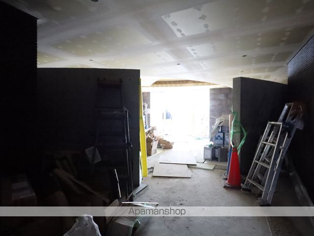 ルフレイユ 泉 久屋大通公園の玄関写真