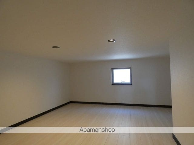 ヴィーブル上島Aの内装写真