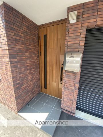 KPーGARAGE KOTONIの玄関写真