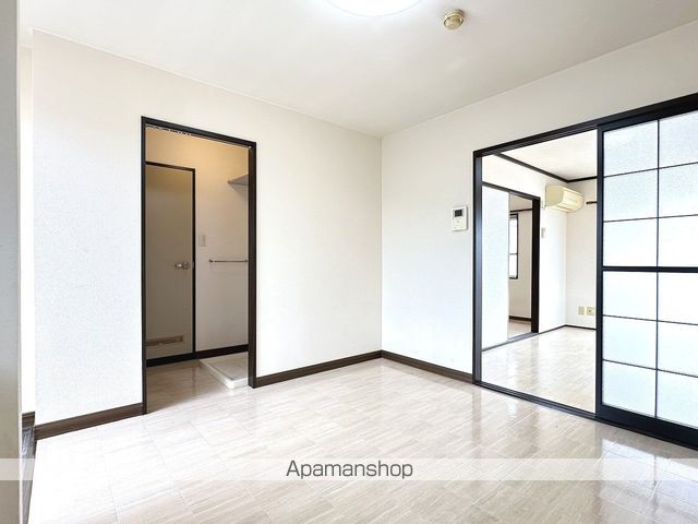 サンコート藤岡Aの内装写真