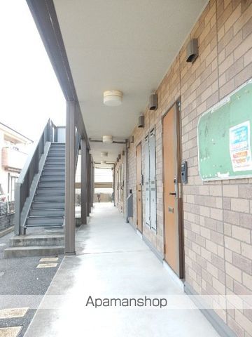 CASA Y.M.K B棟の玄関写真