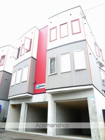 LEE SPACE栄町