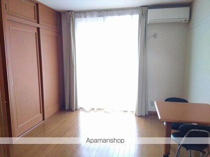 レオパレスシャルム瀬戸[1K/23.18m2]のリビング・居間