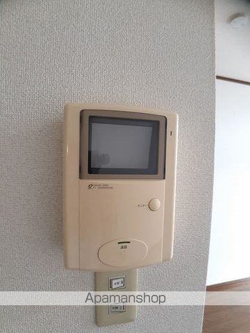 アヴェニール橋向の内装写真