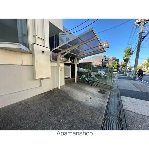 グレース文教台.の玄関写真