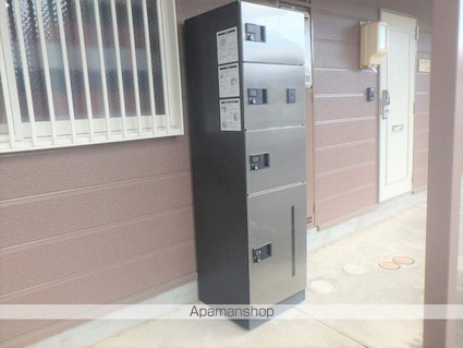 Ｓｕｒｐｌｕｓ　Ｔｗｏ塩原Ａ[1LDK/44.72m2]の共用部