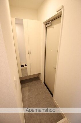Ｄーｒｏｏｍ城見町[1LDK/40.13m2]の玄関