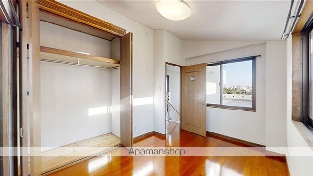 おもろまち戸建ての内装写真