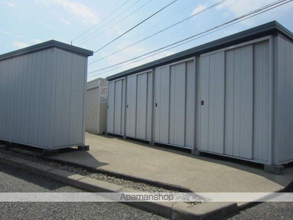 メゾン・ポレール[2LDK/52.02m2]の共用部1