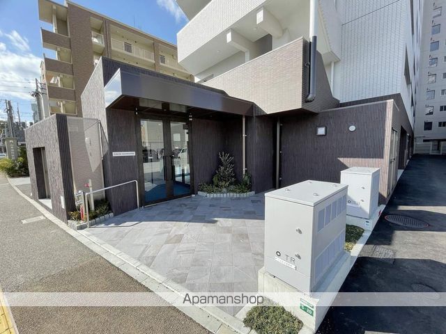 タワーズ香椎駅前の外観写真