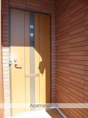 エムティーハイツIの玄関写真