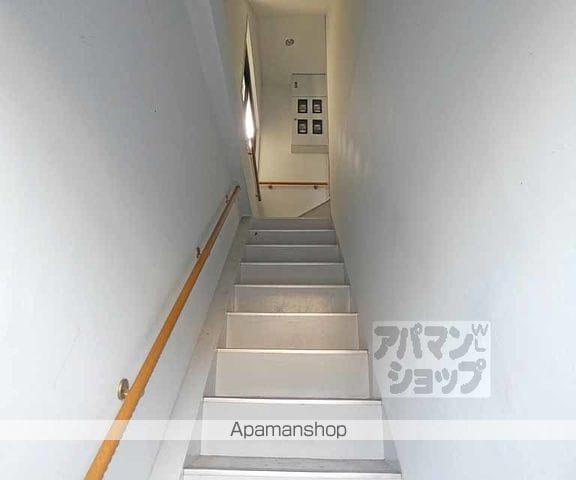 上村ビルの外観写真
