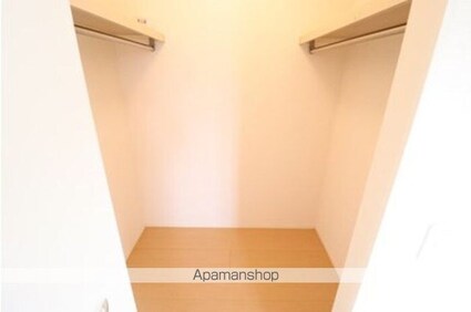 リトルアイランドⅢ[1K/36.39m2]の収納