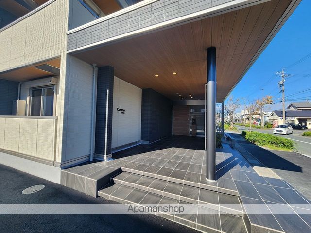 浜松市中央区 3階建 築2年の外観写真