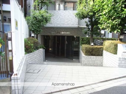 ライオンズプラザ白山[1R/16.43m2]の外観2