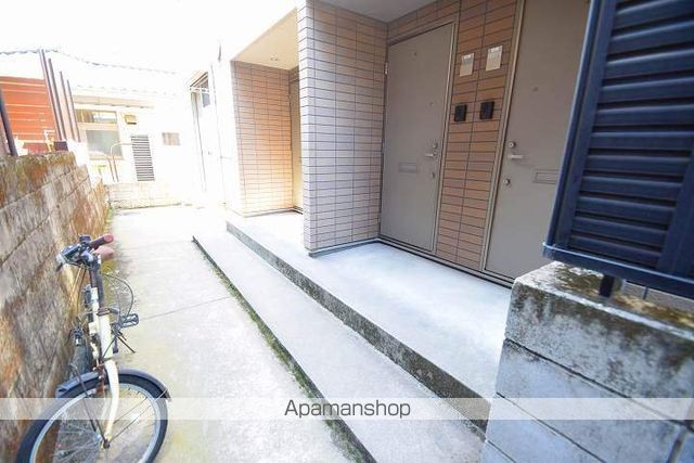 ベルリード草牟田の玄関写真