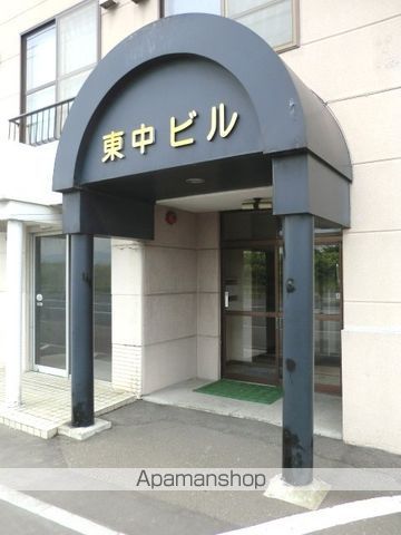 東中ビル ひがしなかビルの玄関写真