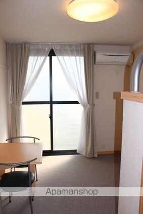 レオパレスアルカンシェル[1K/19.87m2]のリビング・居間