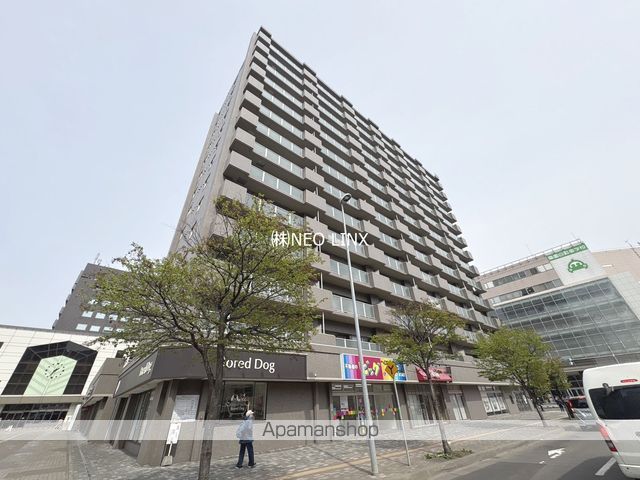 クリーンリバー桑園駅前1号棟の外観写真
