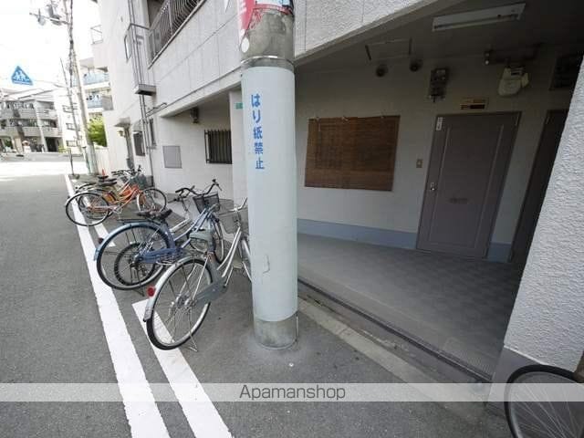 リブレ木川の玄関写真