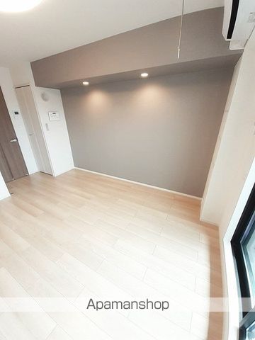 ヘルツ・アスの内装写真