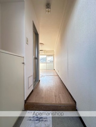 ブリリアン・メゾン・オノ[1R/15.15m2]の玄関