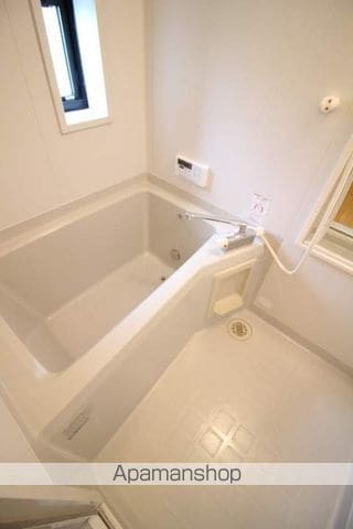 フローラル東岡山Cの内装写真