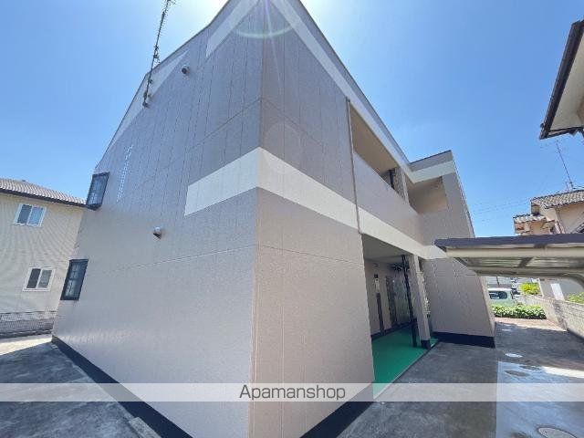 エステート山下の外観写真