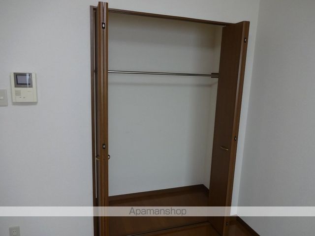 アンプルール フェール 寿の内装写真