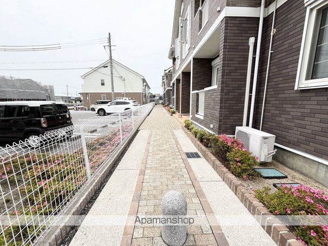 ラ シエスタの玄関写真