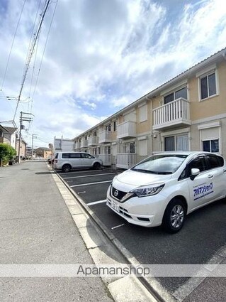 和歌山県和歌山市中之島[1LDK/33.39m2]の駐車場
