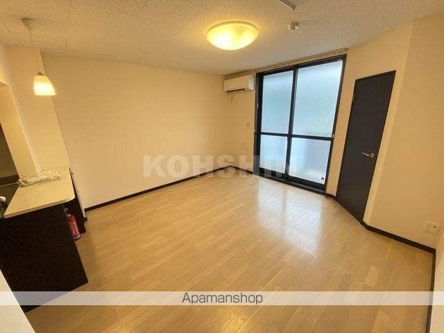 レオネクストグランドゥール Sの内装写真