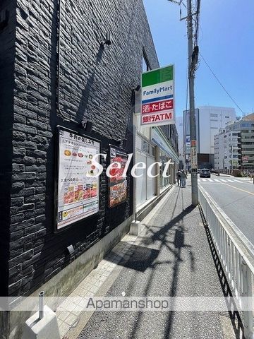 ラテ横浜の周辺写真