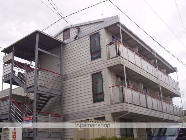 レオパレス甲子園口の外観写真