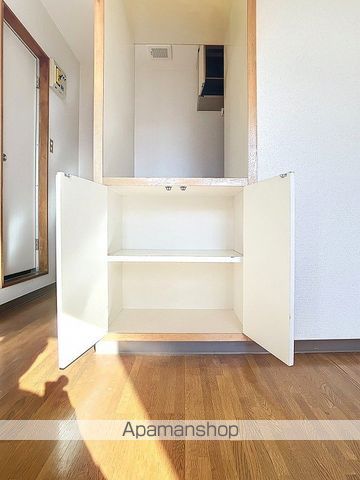 ツインサンヒルズの内装写真