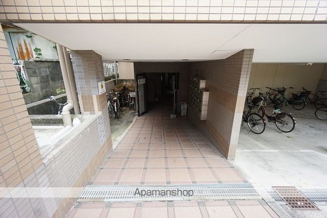 ハイツ茨木の玄関写真