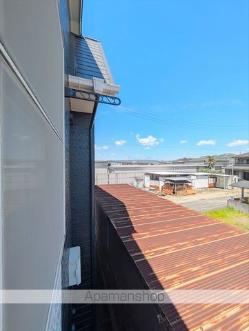 ヴィラ鶴新田 弐番館の内装写真