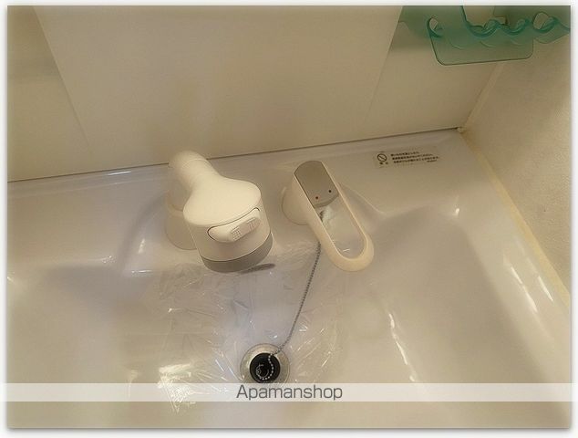 ドゥエリング上汐の内装写真