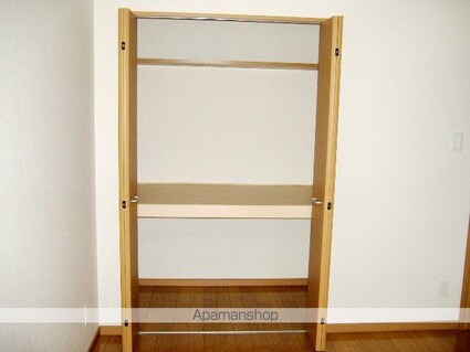 ヴィラ・クレアーレ[2LDK/57.92m2]の内装2