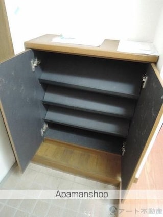 ペスコスターニョ　Ｃ棟[1K/30.4m2]の収納